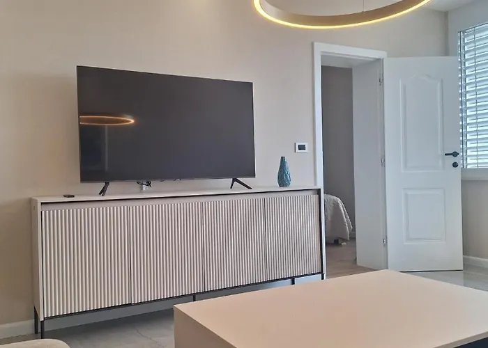 Brand New Aurus Daire *