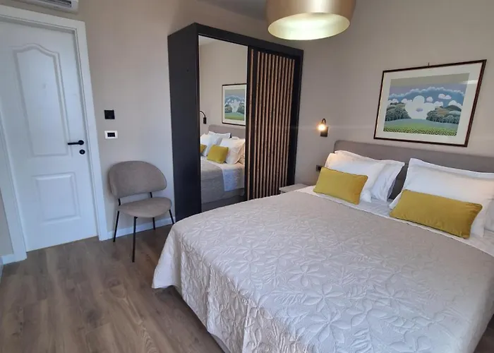 Brand New Aurus * Dubrovnik